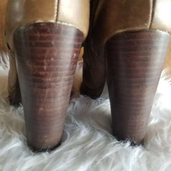 Seychelles Shenanigans Leather Lace Up Platform  Booties 7 - Picture 8 of 13